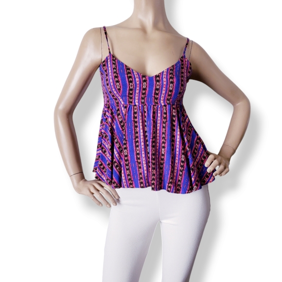 Forever 21 Multicolored Tribal Geometric Open Back Blouse - Picture 8 of 8